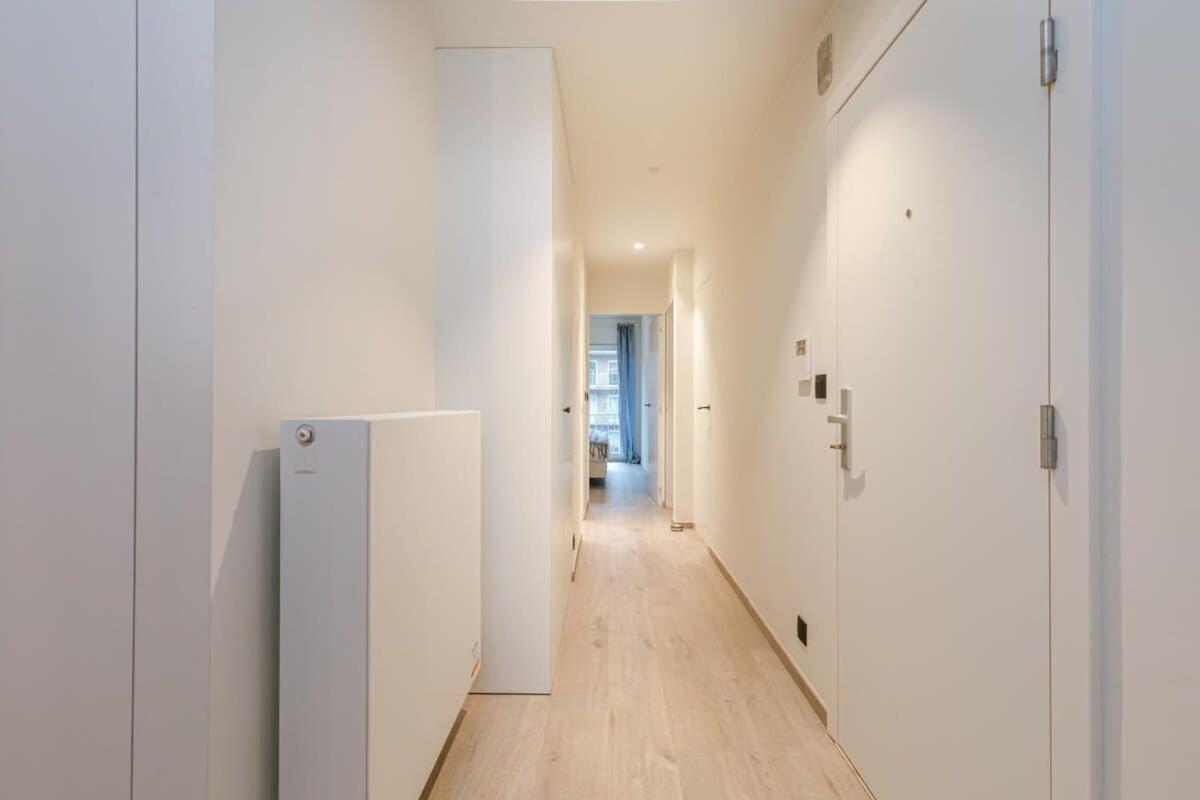 Modern 2 Bedroom In Centre Of Knokke Buitenkant foto